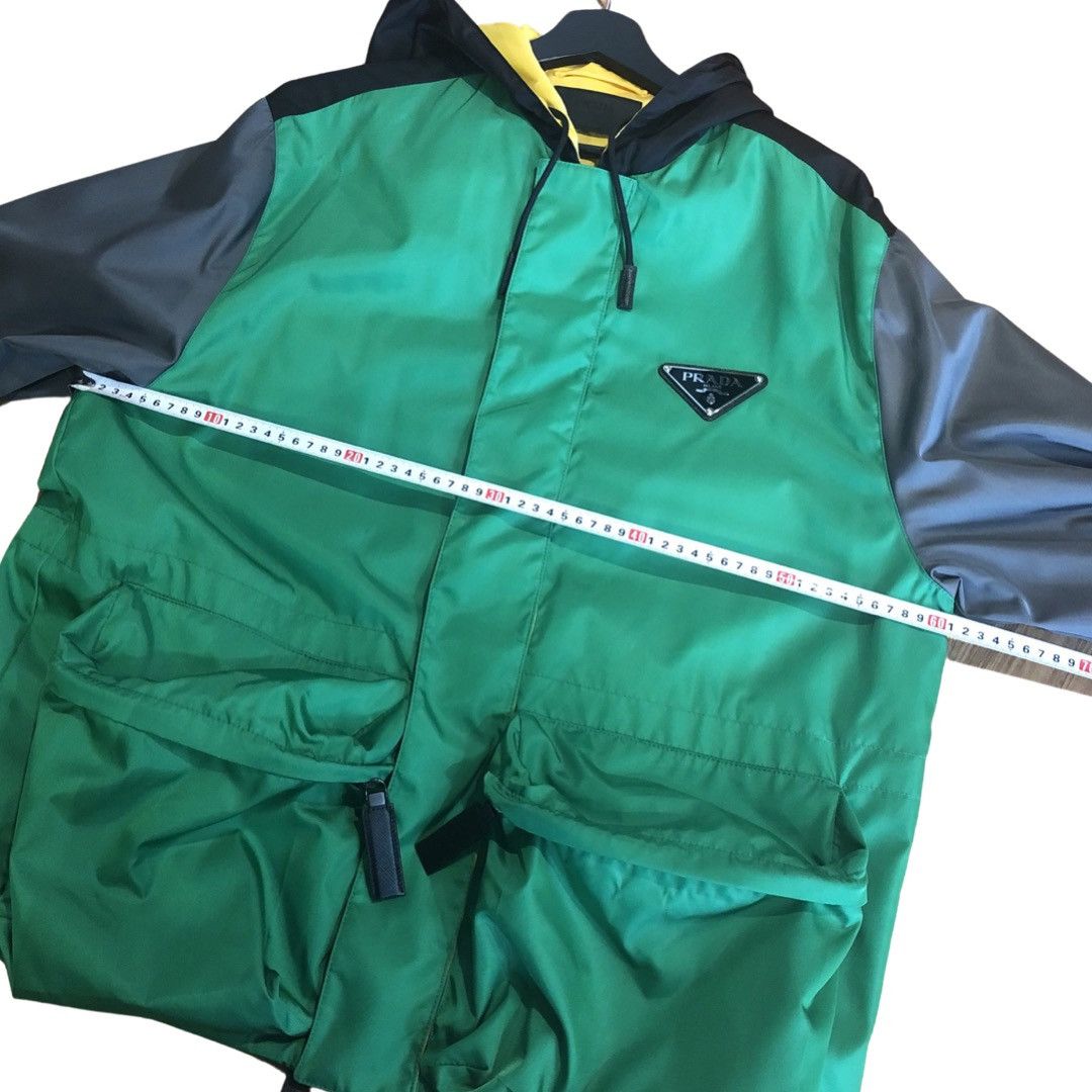 Prada PRADA SS20 AOYAMA EXCLUSIVE NYLON COLOUR BLOCK JACKET Size US S / EU 44-46 / 1 - 14 Thumbnail