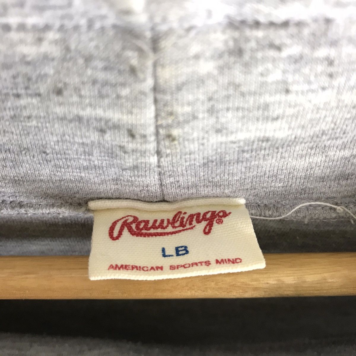 Vintage Vintage Rawlings American Sports Sweatshirt Pullover Jumper Size US L / EU 52-54 / 3 - 4 Thumbnail