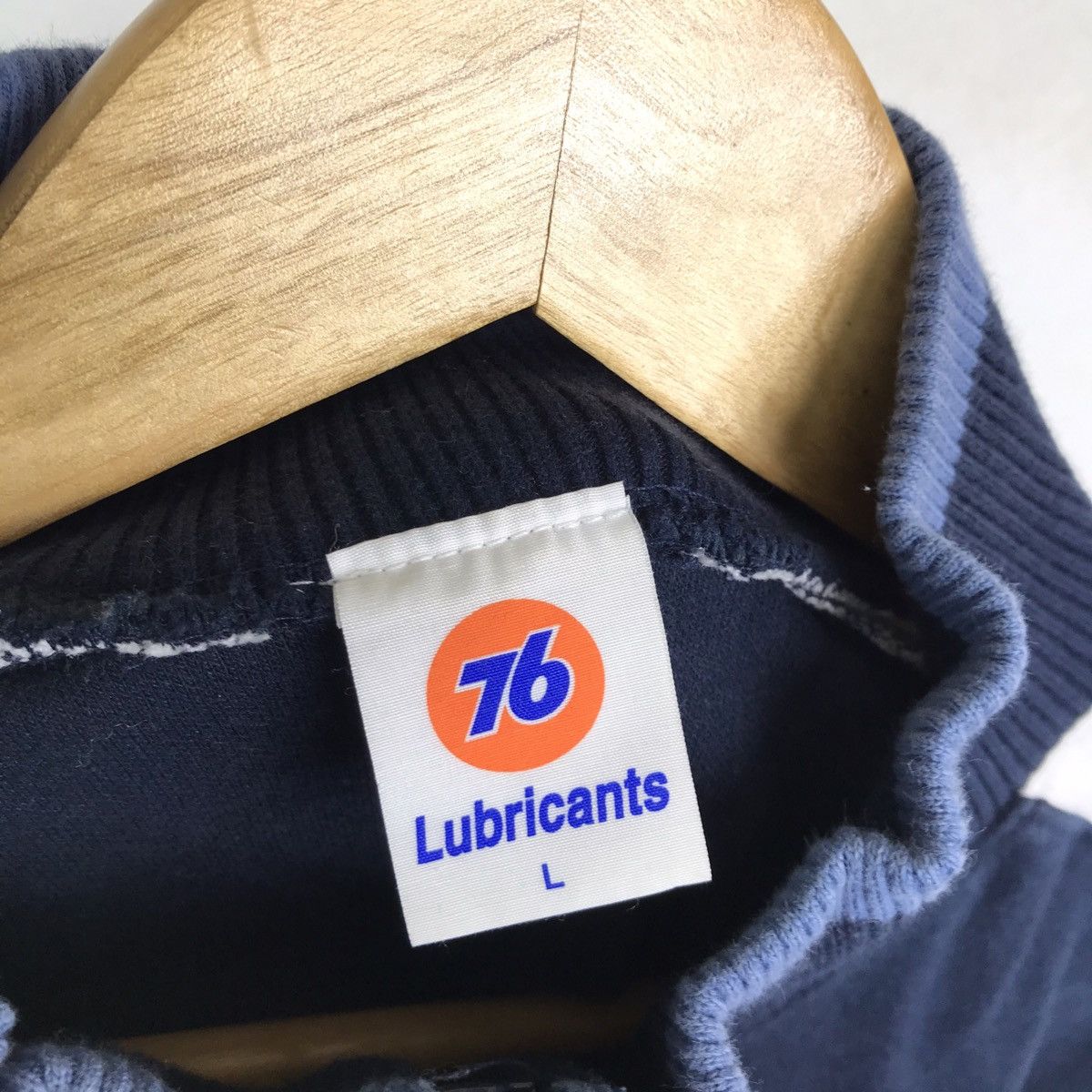 Vintage Vintage 76 Lubricants Half Zipper Sweatshirt Size US L / EU 52-54 / 3 - 5 Thumbnail