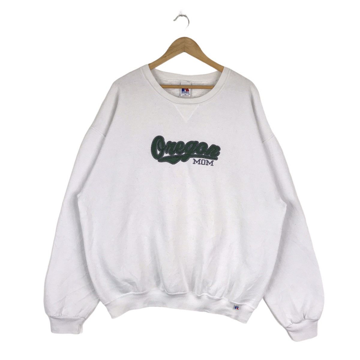 Russell Athletic × Vintage Vintage Russell 90s Oregon Mom Spell Out Sweatshirt Size US XL / EU 56 / 4 - 1 Thumbnail