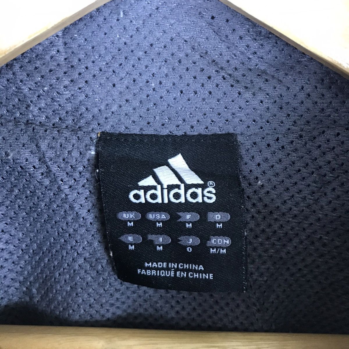 Adidas Vintage Adidas Equipment Side Tape Windbreaker Jacket Size US M / EU 48-50 / 2 - 7 Thumbnail