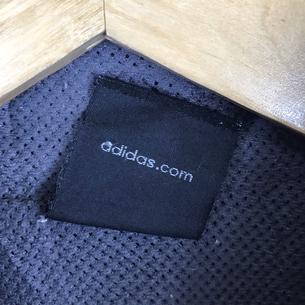 Adidas Vintage Adidas Equipment Side Tape Windbreaker Jacket Size US M / EU 48-50 / 2 - 6 Thumbnail