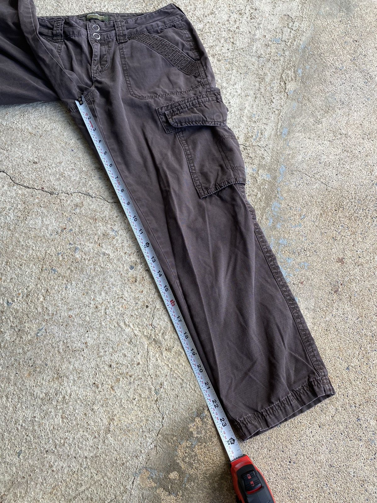 Eddie Bauer × Vintage Vintage Y2K Eddie Bauer Brown Cargo Pants Size 28" / US 6 / IT 42 - 11 Thumbnail