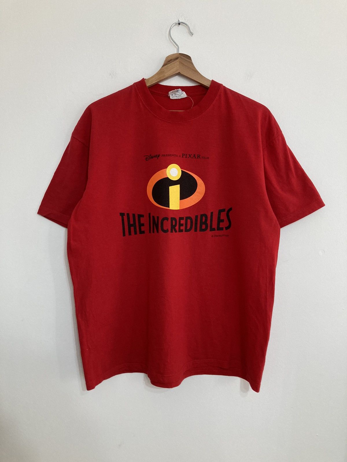 Disney The Incredibles T-shirt Disney Pixar Film Movie y2k Size US L / EU 52-54 / 3 - 1 Thumbnail