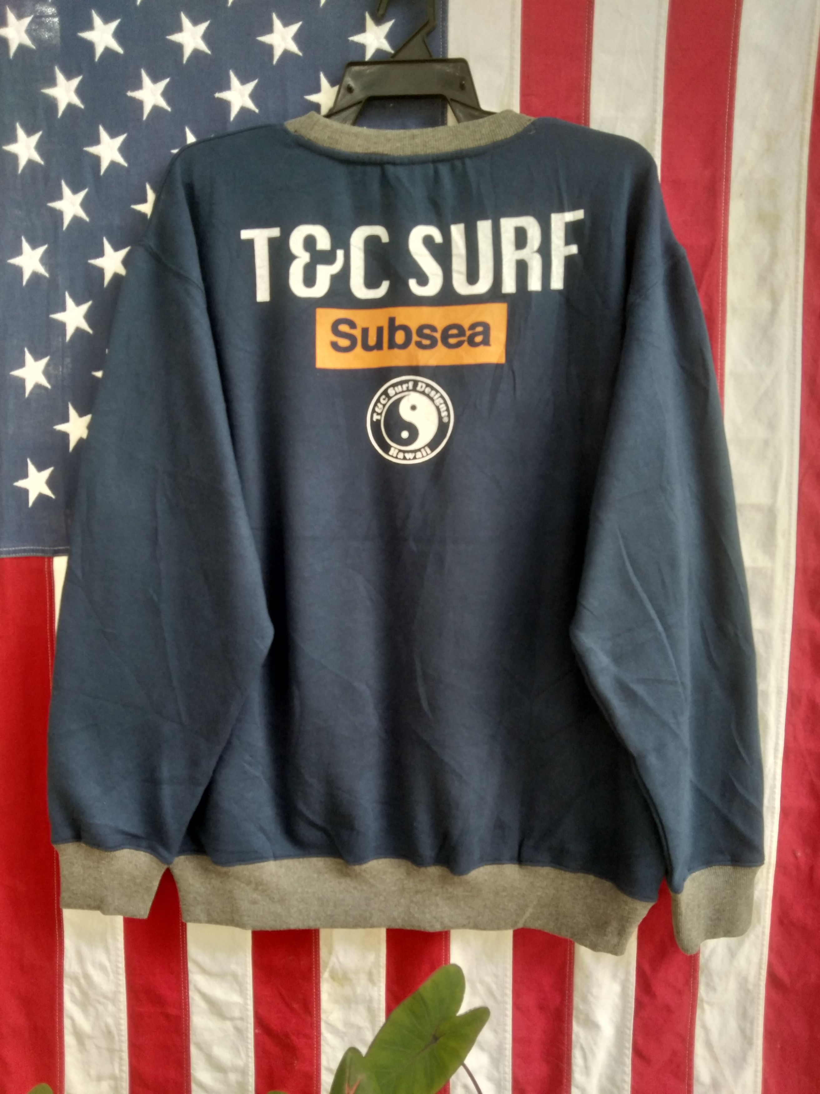 Other TOWN & COUNTRY SURF SWEATSHIRT BIG PRINT Size US XL / EU 56 / 4 - 2 Thumbnail