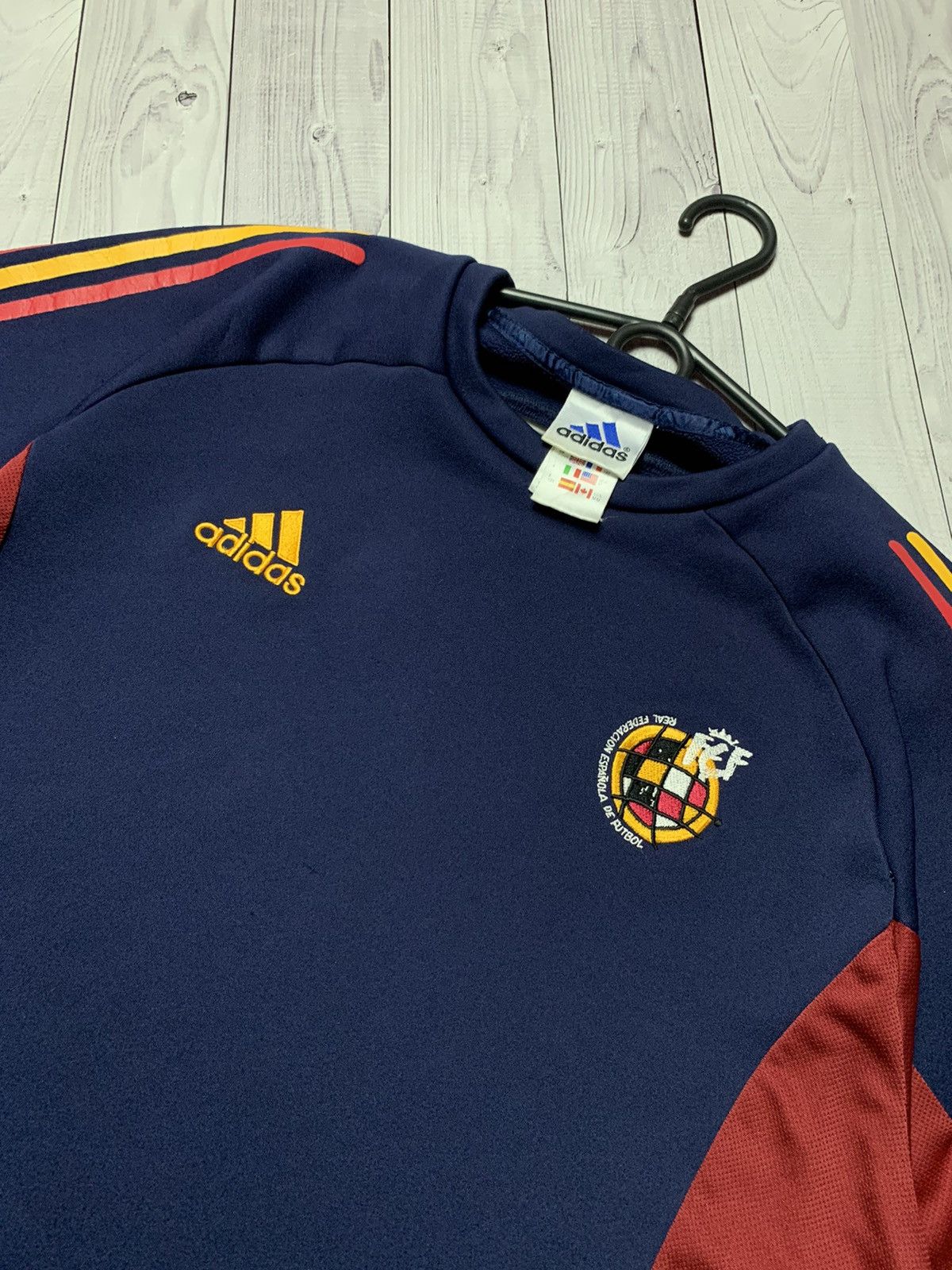 Adidas × Vintage Vintage Spain soccer sweatshirt Adidad rare size M Size US M / EU 48-50 / 2 - 6 Thumbnail