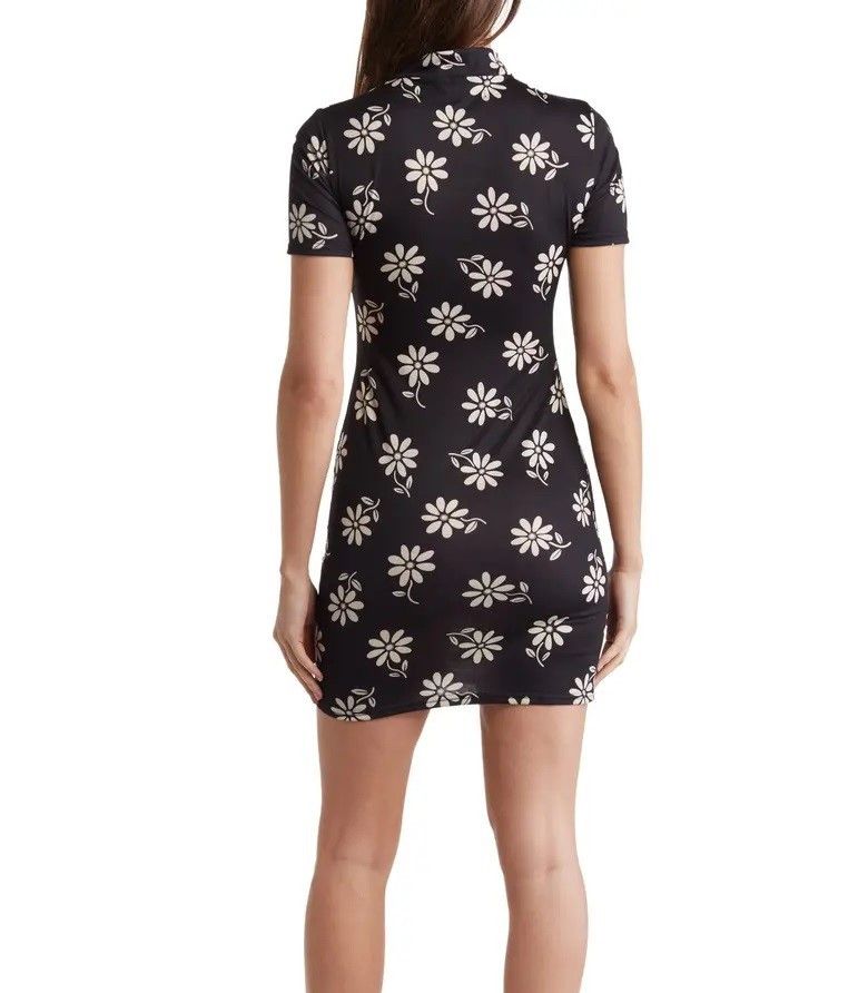Asos ASOS Design Daisy Floral Bodycon Keyhole Mini Dress Size M / US 6-8 / IT 42-44 - 9 Thumbnail