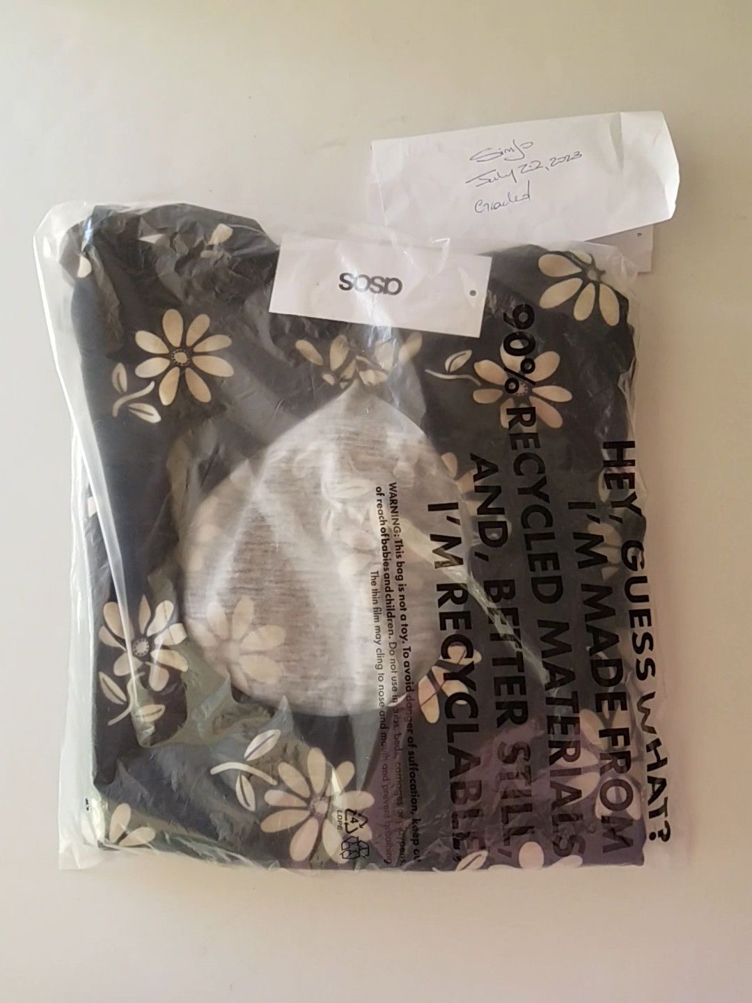 Asos ASOS Design Daisy Floral Bodycon Keyhole Mini Dress Size M / US 6-8 / IT 42-44 - 3 Thumbnail