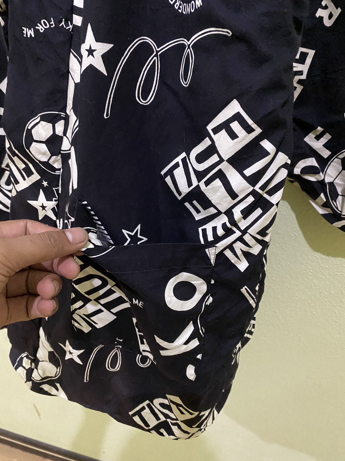 Japanese Brand × Komono ELLE CHANTE SOCCER PRINT JAPANESE KIMONO JACKET Size US M / EU 48-50 / 2 - 5 Thumbnail