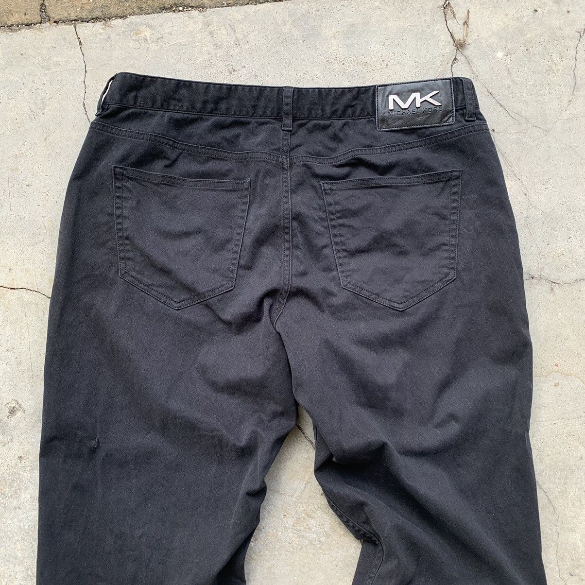 Michael Kors Michael Kors casual pants tailored fit Size US 34 / EU 50 - 5 Thumbnail