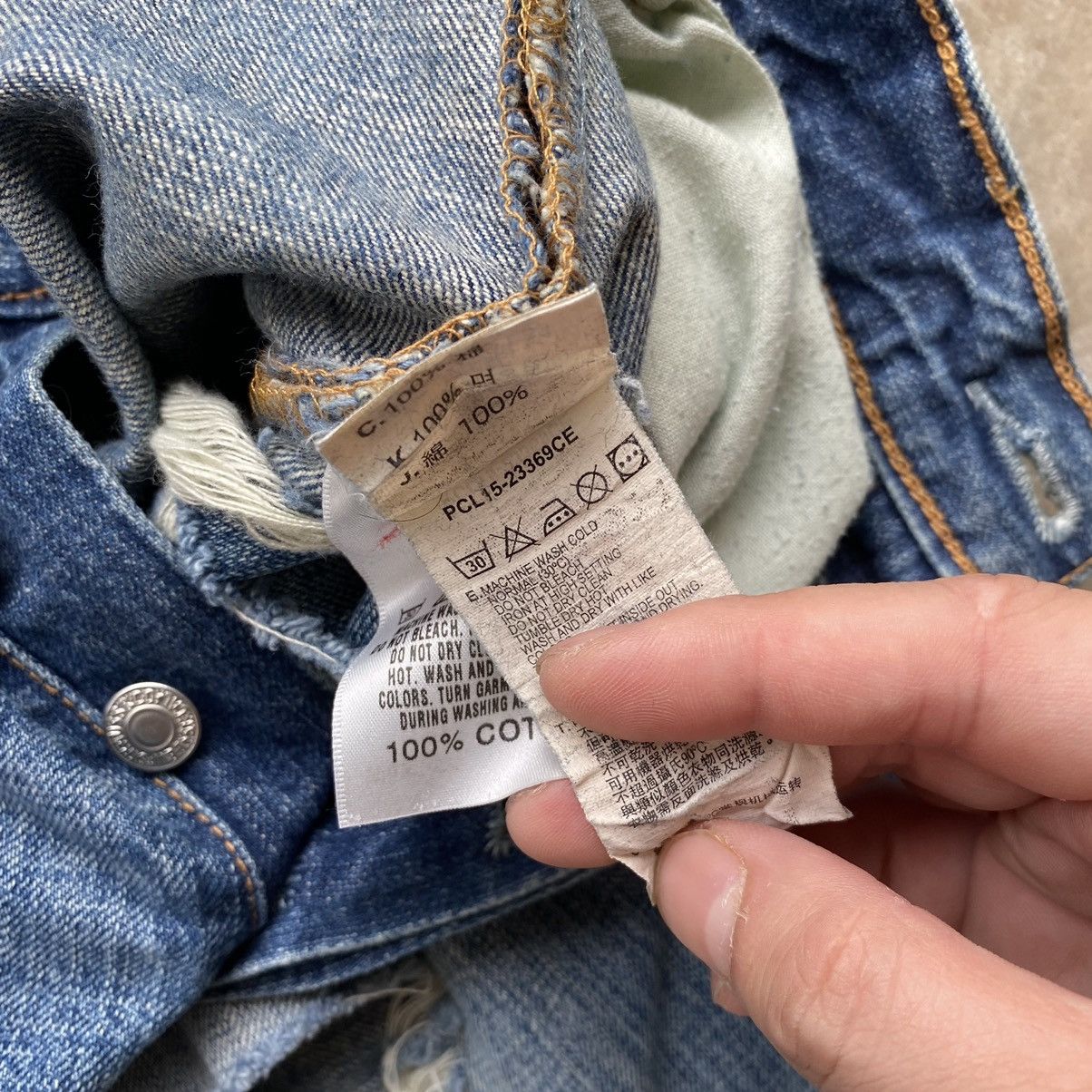 Levi's Vintage Levi’s 501 Distressed Jeans – Classic Size US 31 - 10 Thumbnail
