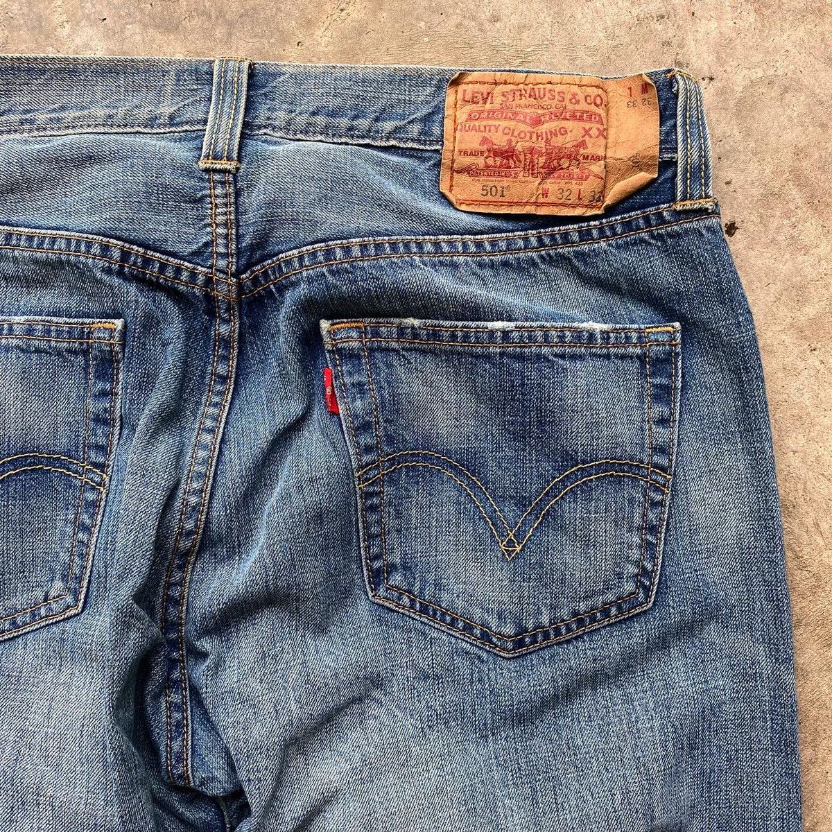 Levi's Vintage Levi’s 501 Distressed Jeans – Classic Size US 31 - 7 Thumbnail