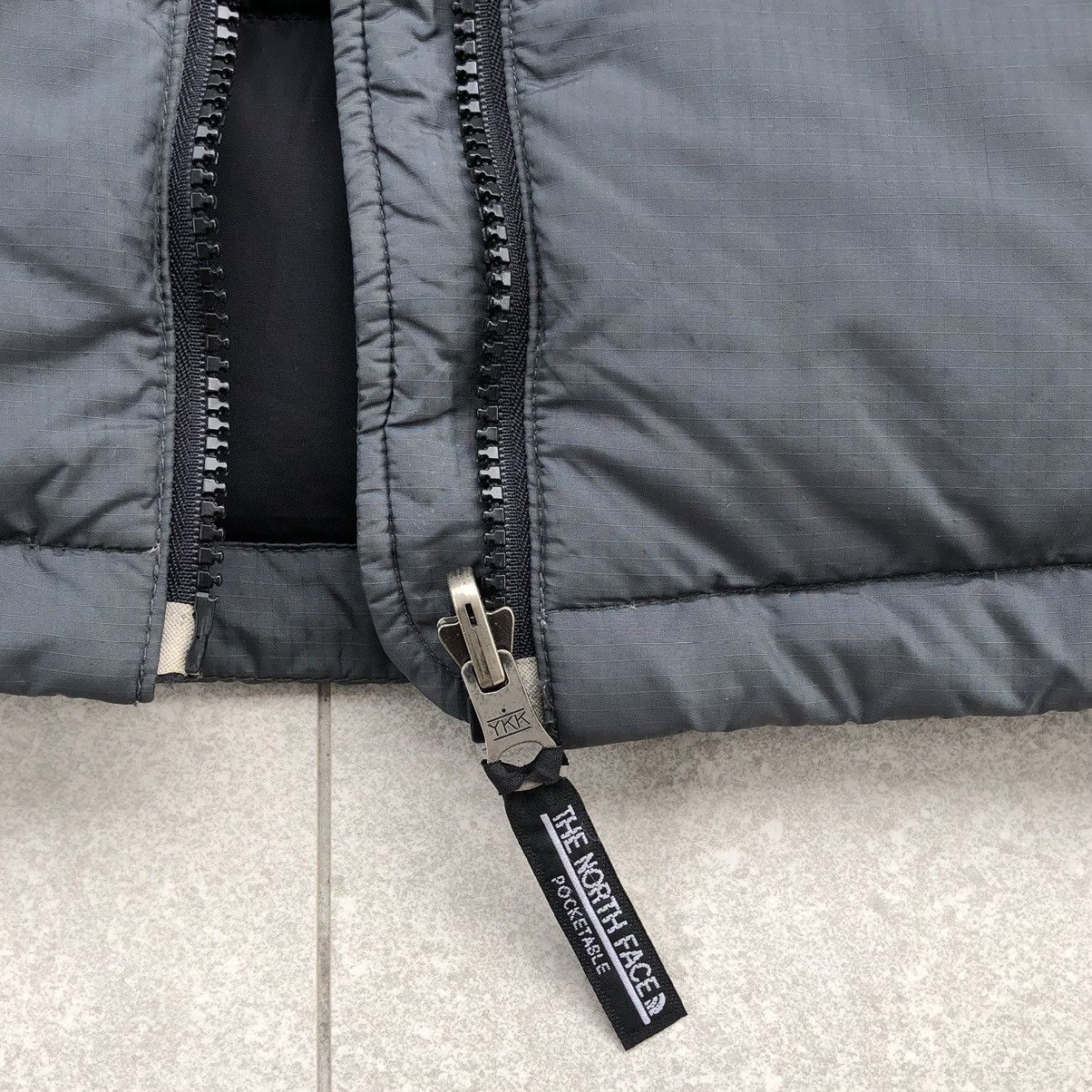 The North Face The North Face Light Down Puffer Jacket Size US L / EU 52-54 / 3 - 11 Thumbnail