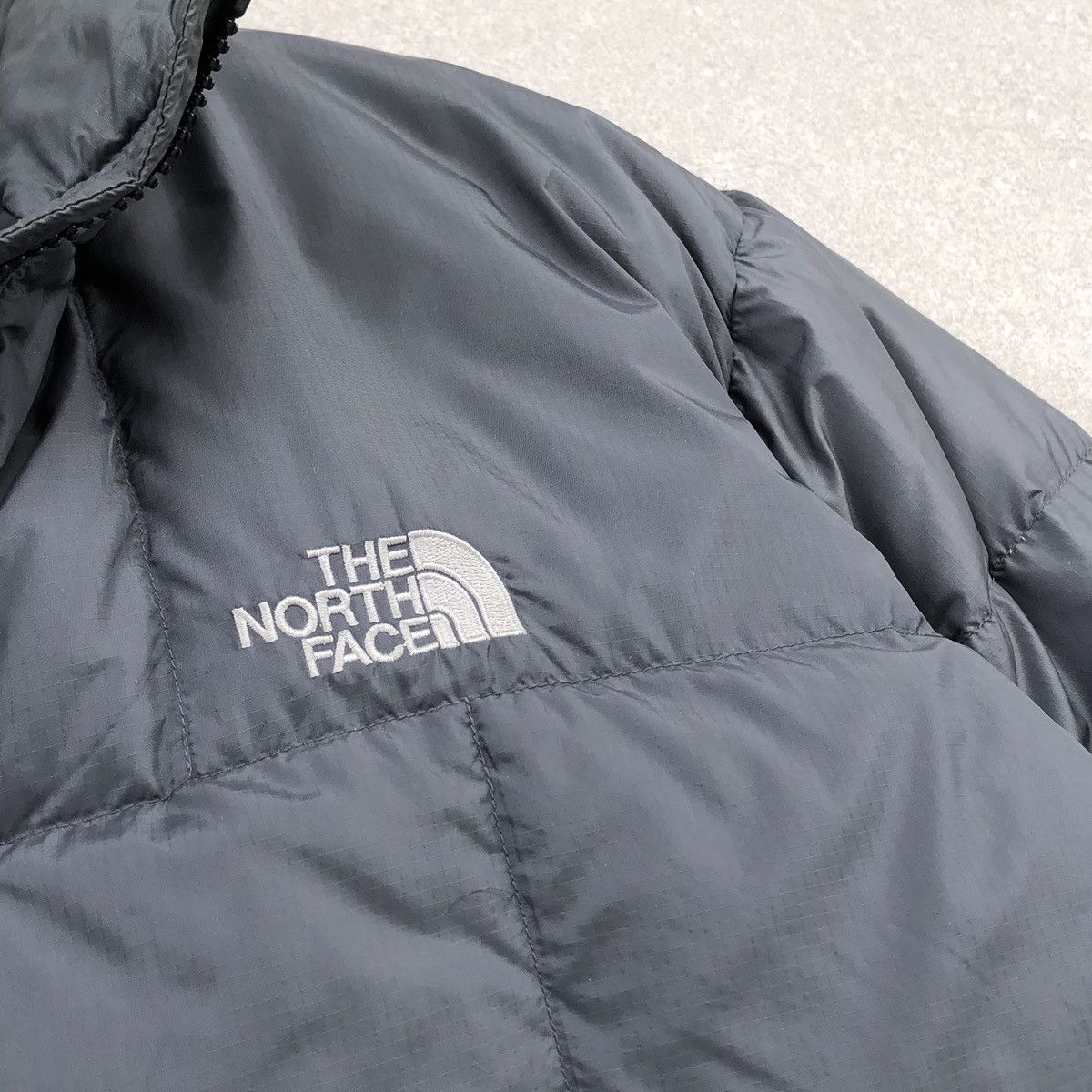 The North Face The North Face Light Down Puffer Jacket Size US L / EU 52-54 / 3 - 9 Thumbnail