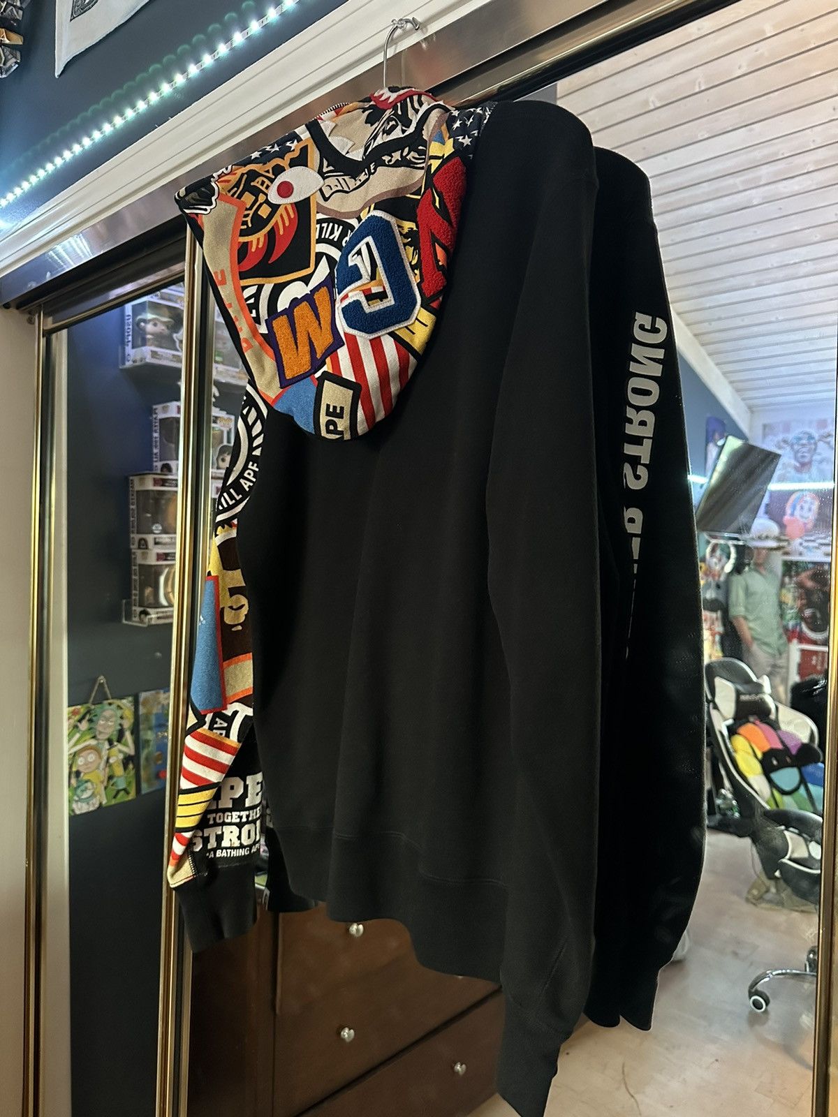 Bape Patched Shark Full Zip Hoodie Size US L / EU 52-54 / 3 - 9 Thumbnail