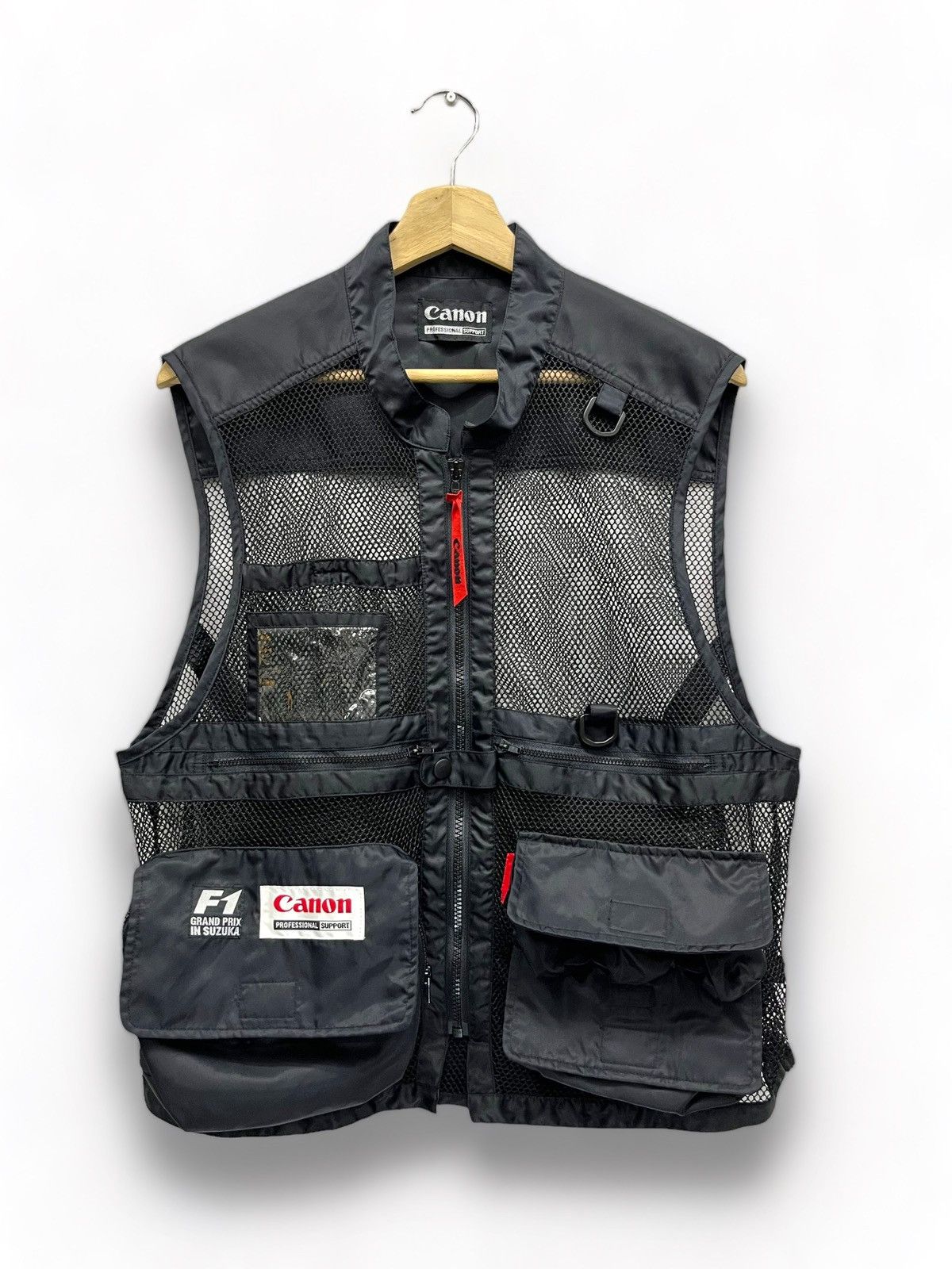 Canon × Formula 1 RARE🔥CANON PROFESSIONAL SUPPORT F1 GRAND PRIX SUZUKA Vest Size US M / EU 48-50 / 2 - 3 Thumbnail