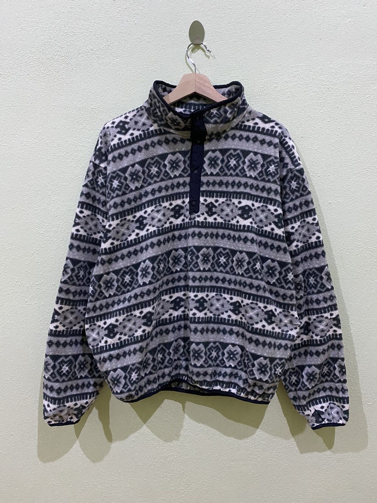 L.L. Bean L.L BEAN PRINTED FLEECE NICE STYLE Size US L / EU 52-54 / 3 - 2 Thumbnail