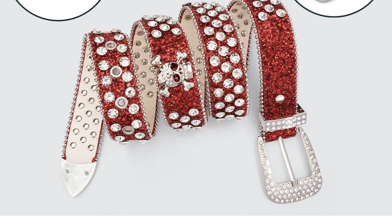 Vintage like custom Belt Chrome Y2k Crystals with skull