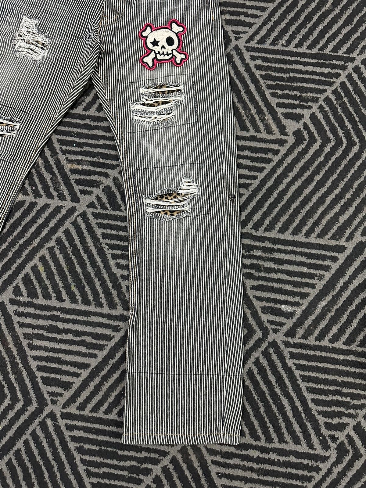 If Six Was Nine × Vintage Vintage Japanese Punk Style Skull Patchwork Striped Denim Size US 32 / EU 48 - 4 Thumbnail