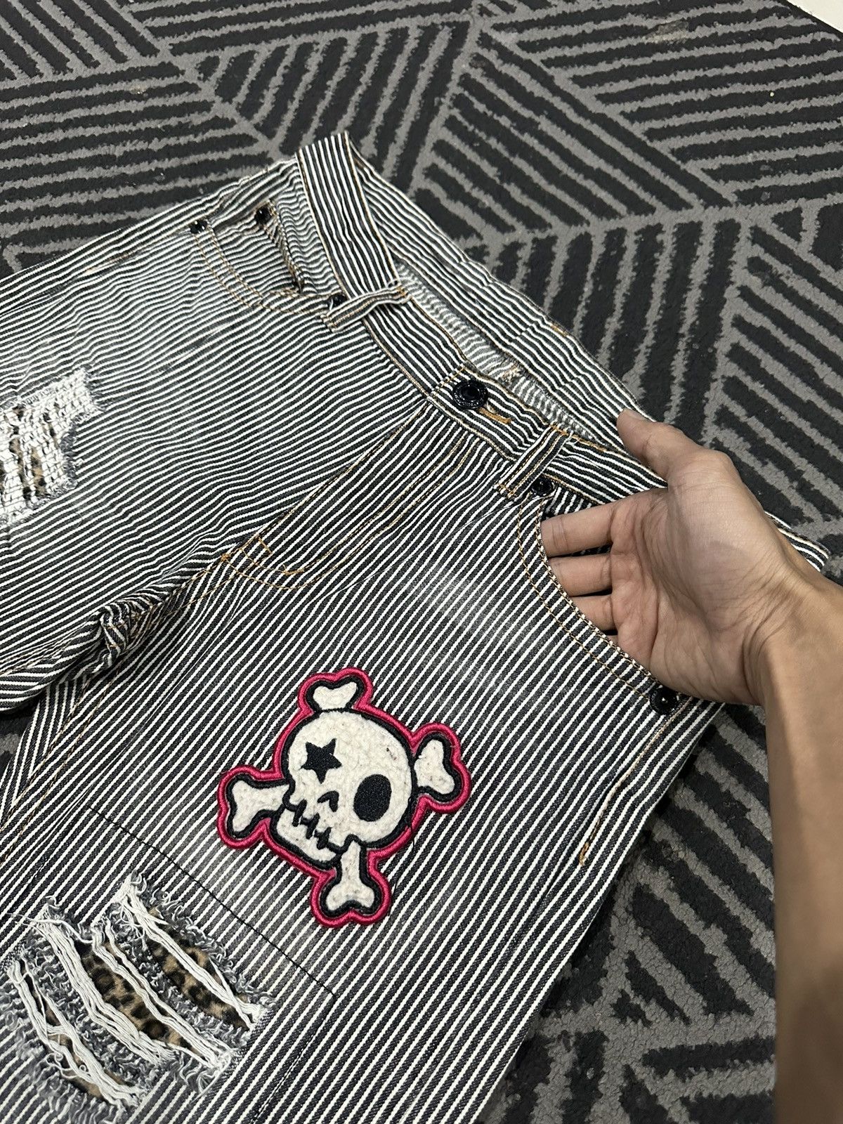If Six Was Nine × Vintage Vintage Japanese Punk Style Skull Patchwork Striped Denim Size US 32 / EU 48 - 8 Thumbnail