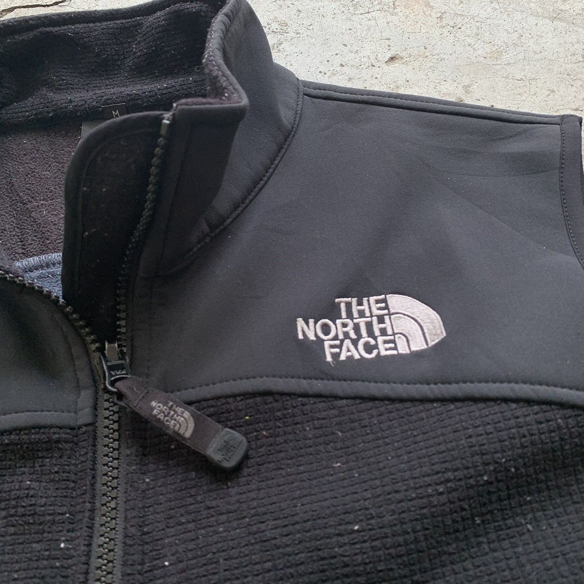 The North Face The North Face top tank sleeveless zipper jacket Size US M / EU 48-50 / 2 - 11 Thumbnail