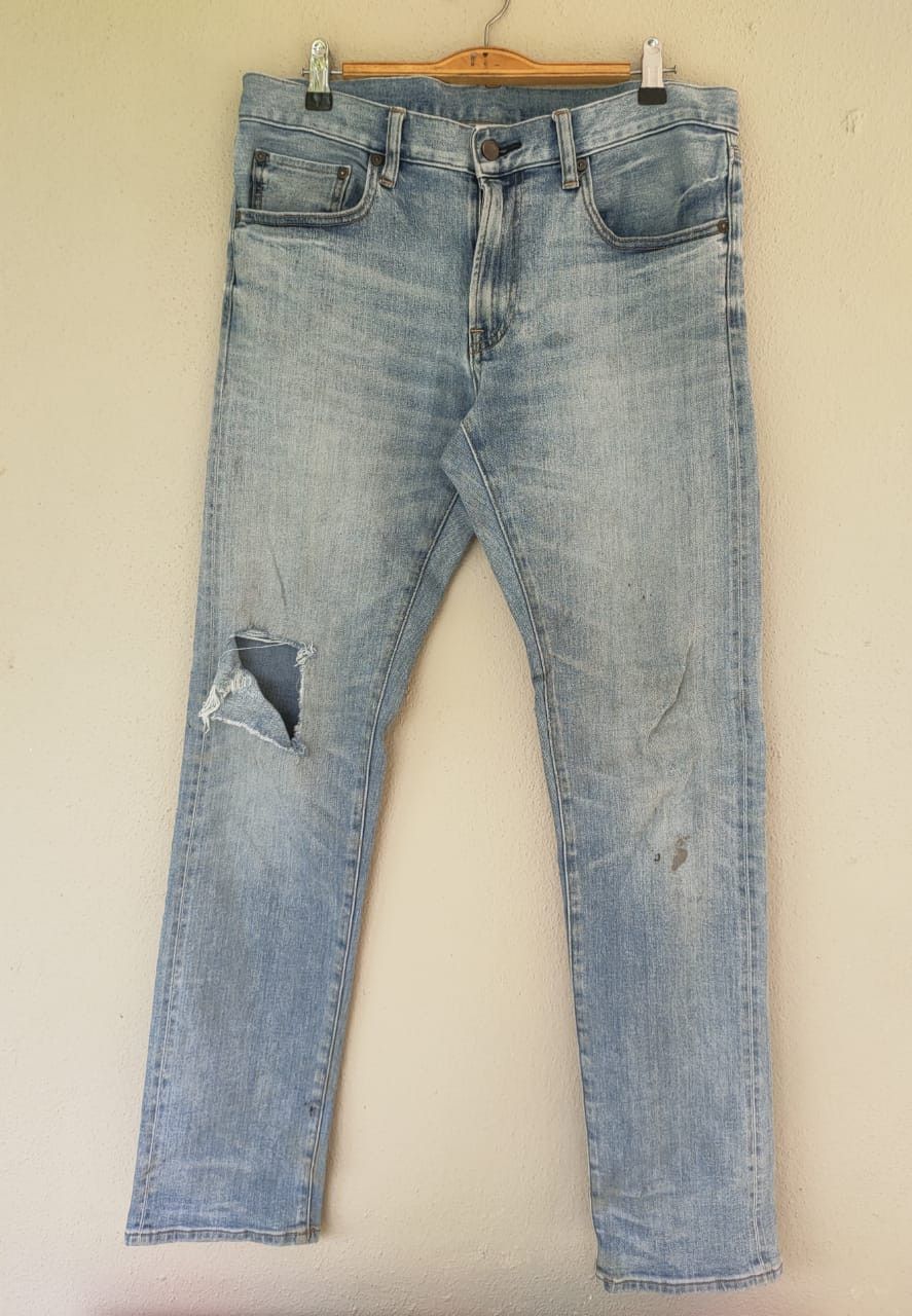 Uniqlo Uniqlo Distressed Selvedge Denim Size US 34 / EU 50 - 1 Thumbnail