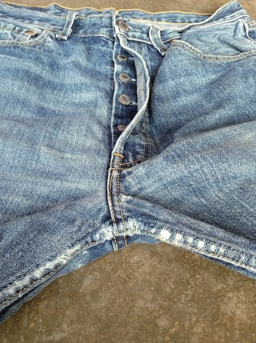 Levi's Vintage Levi's 501 Distressed Jeans 32x30 Size US 32 / EU 48 - 5 Thumbnail