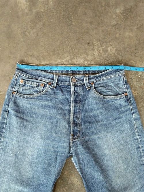 Levi's Vintage Levi's 501 Distressed Jeans 32x30 Size US 32 / EU 48 - 8 Thumbnail