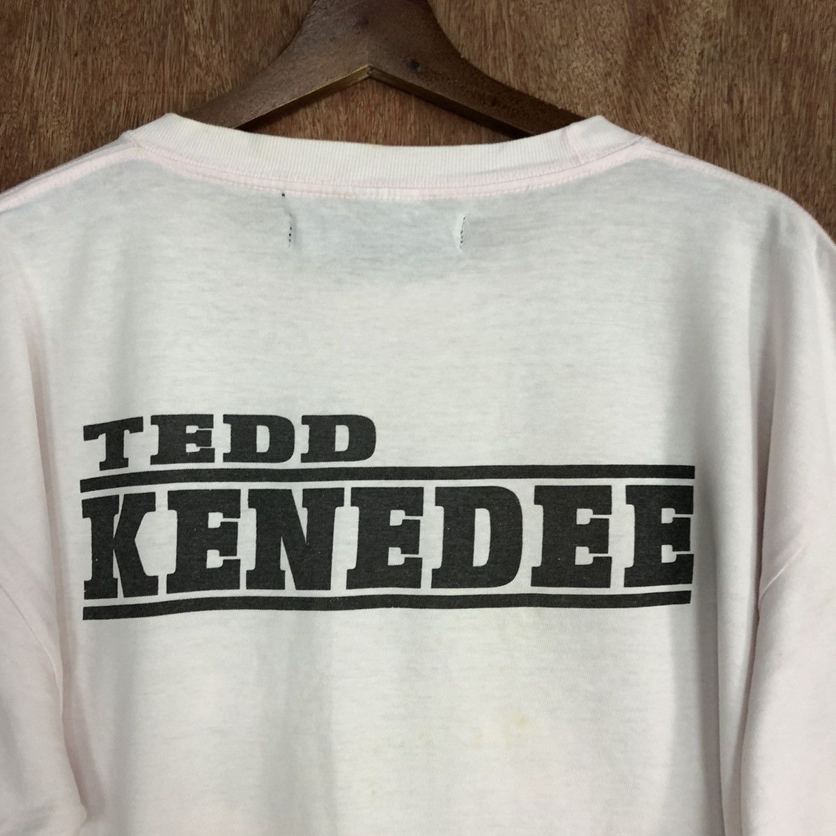 Vintage DLL Ted Kenedee No War WHite SHort Sleeve Tshirt #1451 Size US XL / EU 56 / 4 - 12 Thumbnail