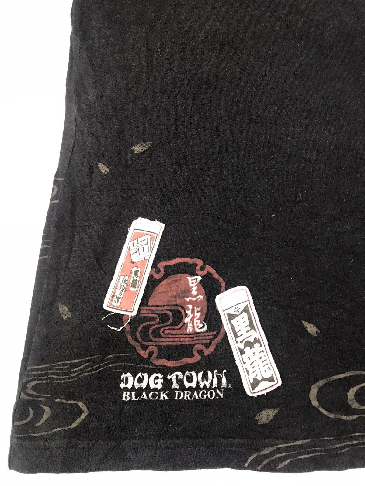 Dogtown Rare Dog Town Black Dragon Motif Art Tee Skate Rap Size US XL / EU 56 / 4 - 5 Thumbnail