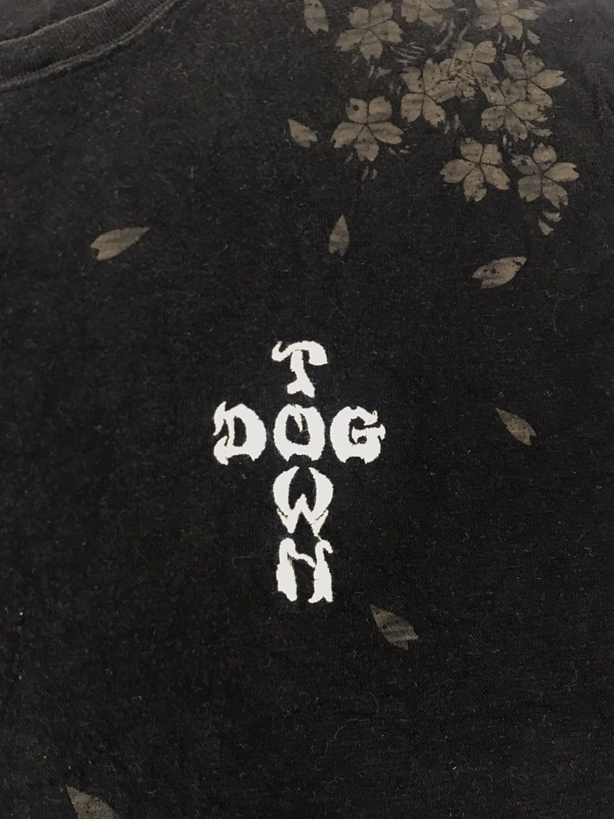 Dogtown Rare Dog Town Black Dragon Motif Art Tee Skate Rap Size US XL / EU 56 / 4 - 6 Thumbnail