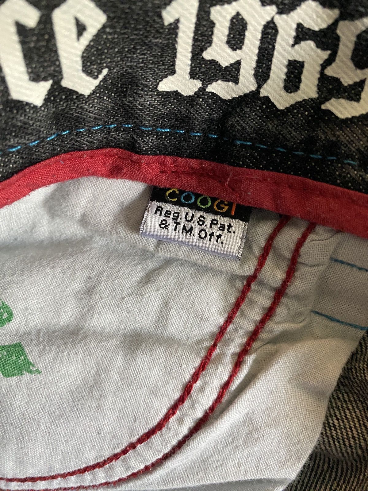 Coogi Vintage Y2K’s Coogi Tribal Embroidery Long Wide Jean Shorts Size US 37 - 12 Thumbnail