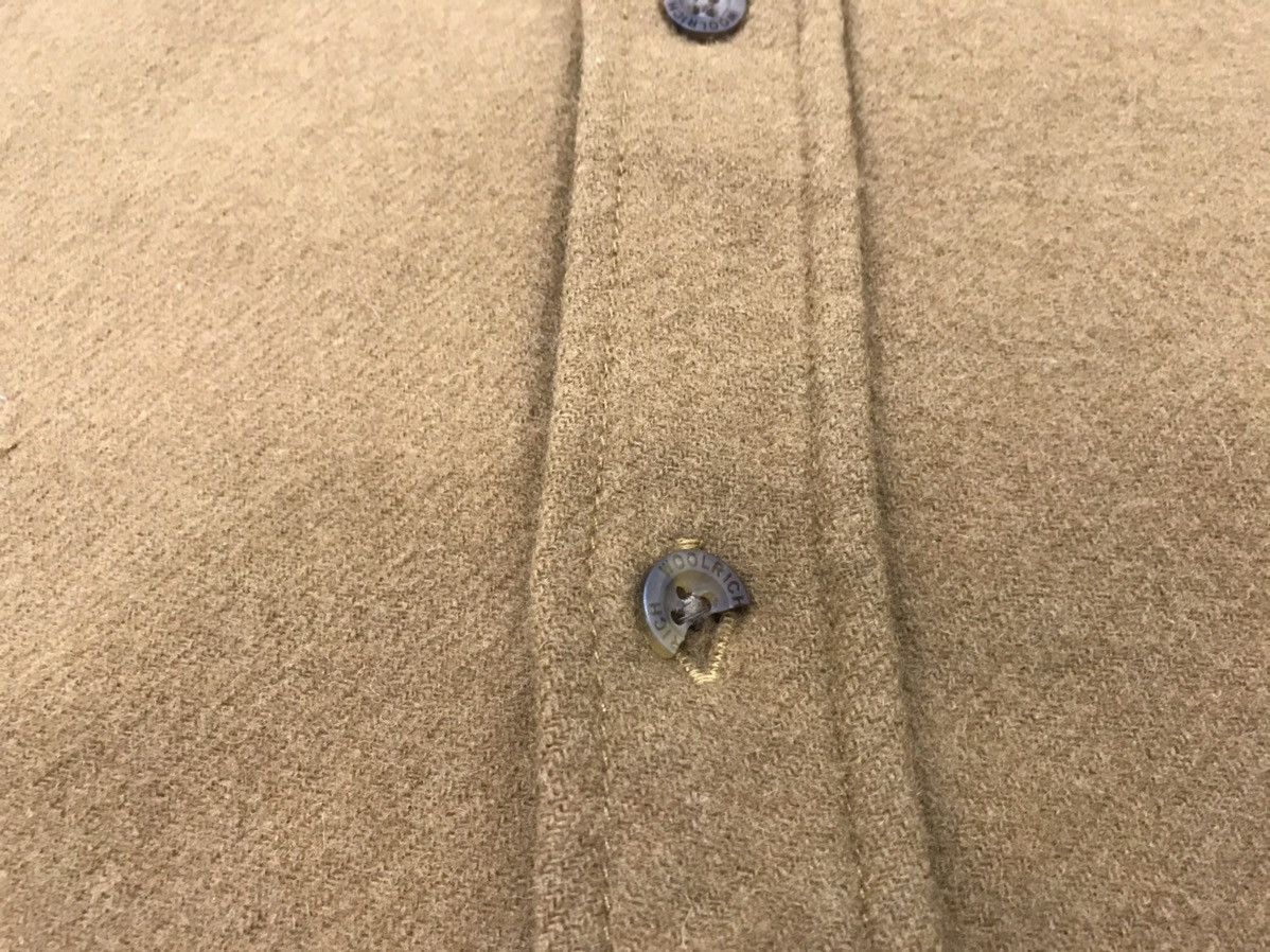 Vintage Vintage Woolrich Buckskin Men's Button Down Padded Elbow Size US XL / EU 56 / 4 - 10 Thumbnail