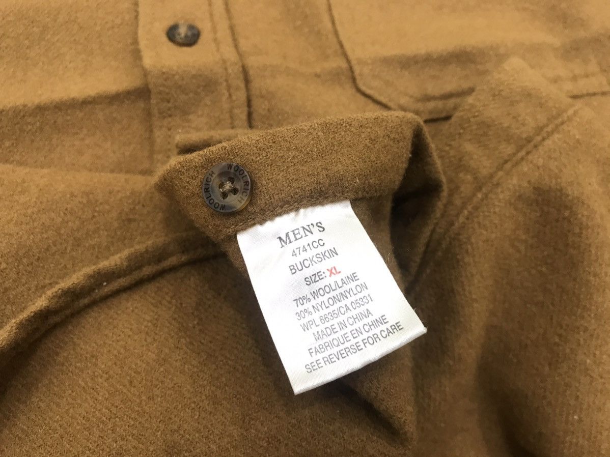 Vintage Vintage Woolrich Buckskin Men's Button Down Padded Elbow Size US XL / EU 56 / 4 - 6 Thumbnail