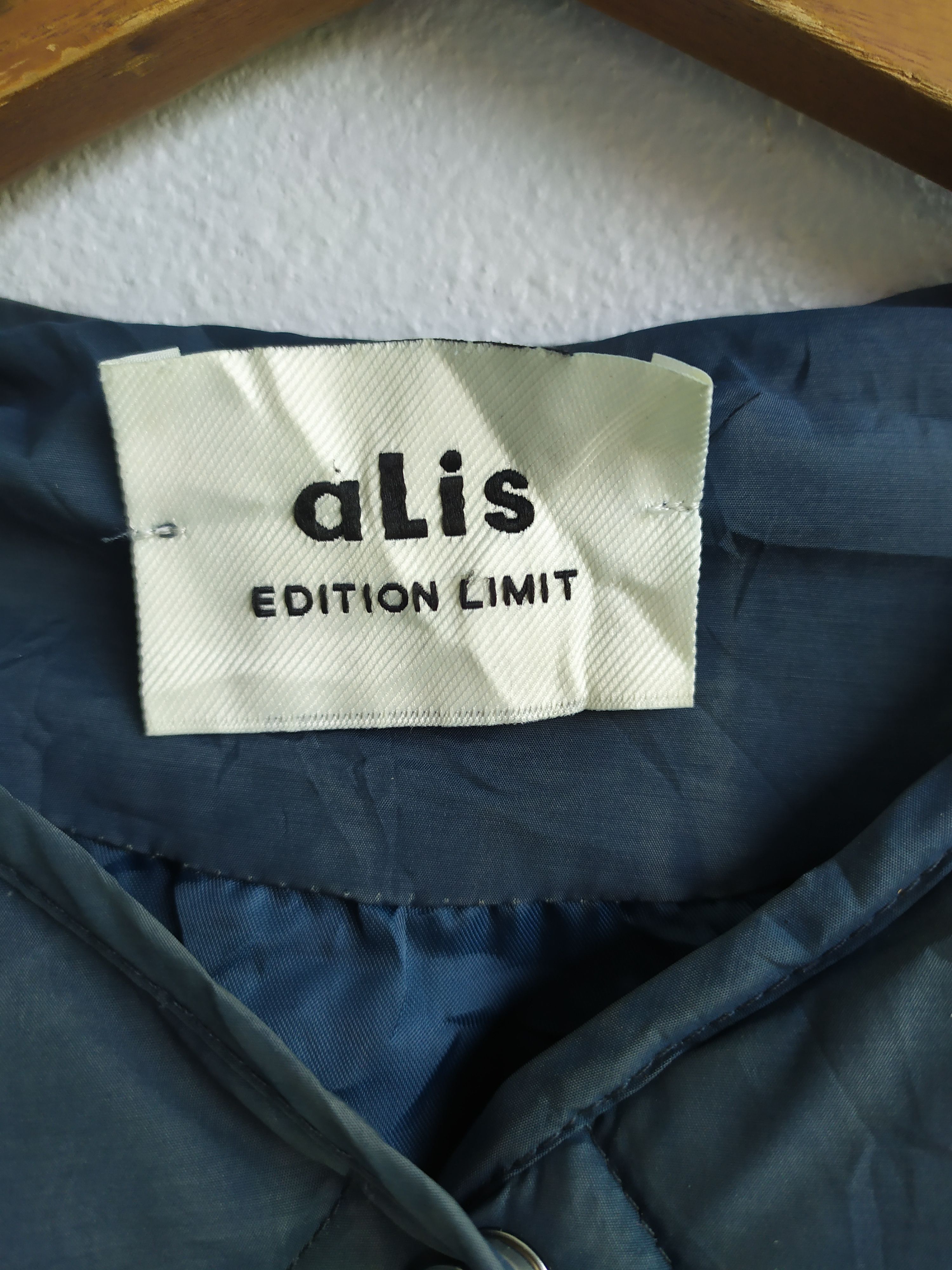 Japanese Brand × Vintage RARE!! Vintage Bomber Puffer Jacket Size US M / EU 48-50 / 2 - 3 Thumbnail