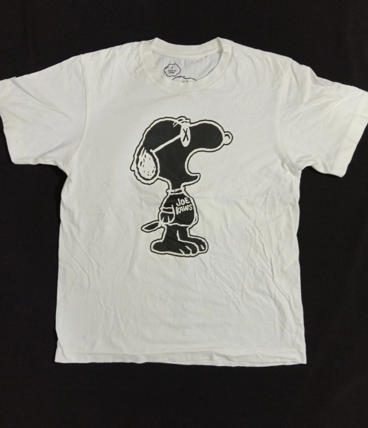 Japanese Brand Kaws x Peanuts Snoopy Joe Cool Tee Size S / US 4 / IT 40 - 1 Thumbnail