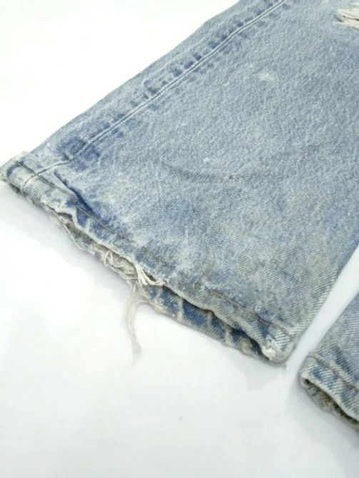 Levi's 90s Vintage Levi's 501 xx Made In USA Distressed Jeans 34x30 Size US 34 / EU 50 - 7 Thumbnail