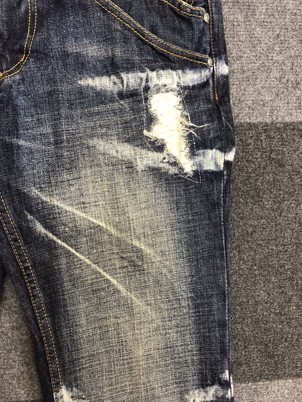 Japanese Brand 💥FLARE💥NCFM Japan Distressed Explosive Style Faded Jeans Size US 33 - 7 Thumbnail