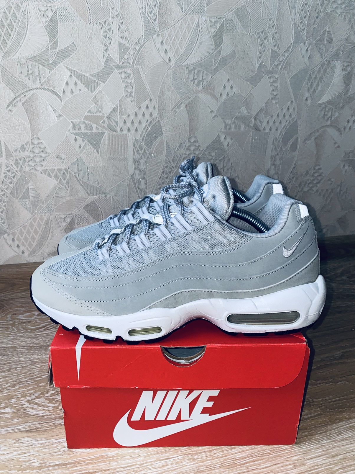 Nike × atmos NikeLab Air Max 95 ACG Cav Empt Supreme Tn Fragment Atmos Bw Size US 10 / EU 43 - 11 Thumbnail