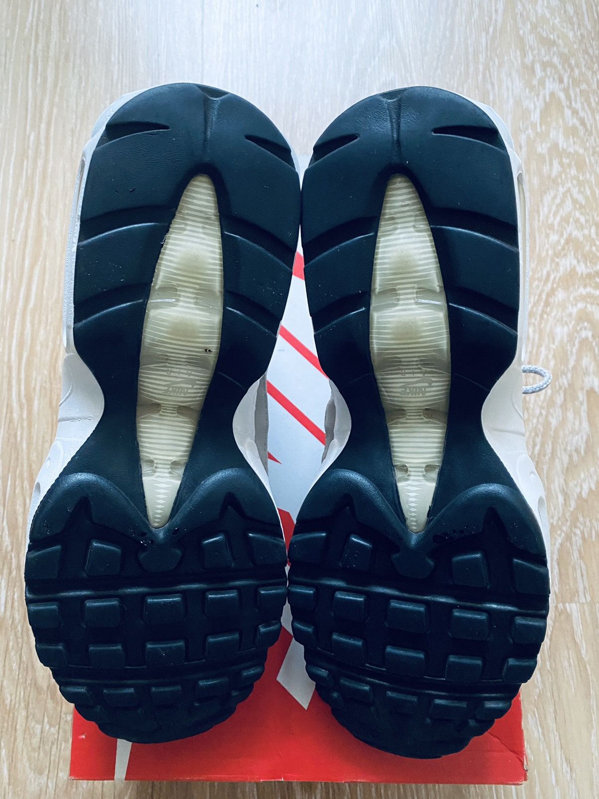 Nike × atmos NikeLab Air Max 95 ACG Cav Empt Supreme Tn Fragment Atmos Bw Size US 10 / EU 43 - 14 Thumbnail