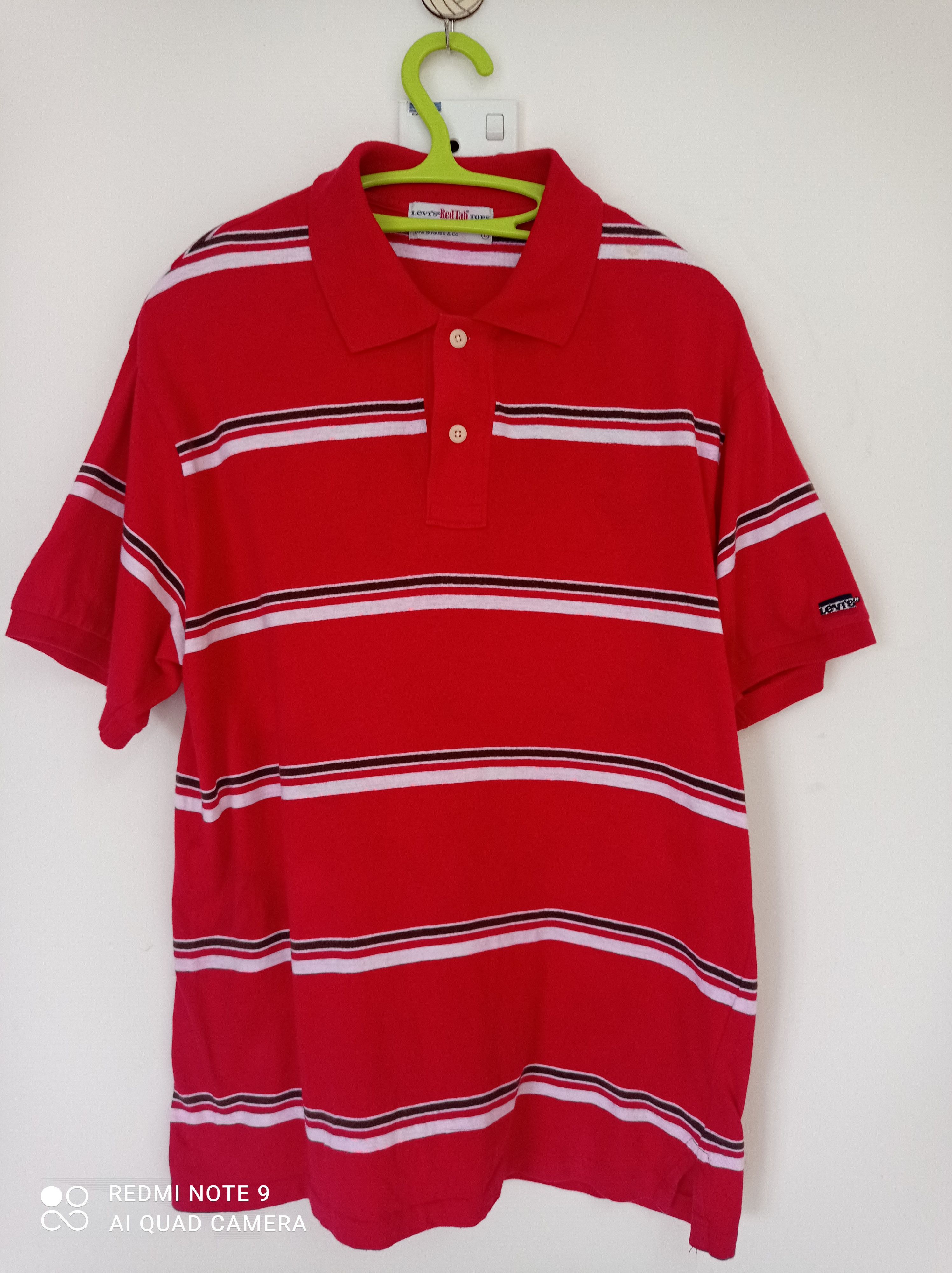 vintage Levi's RED TAB polo t shirt sportswear