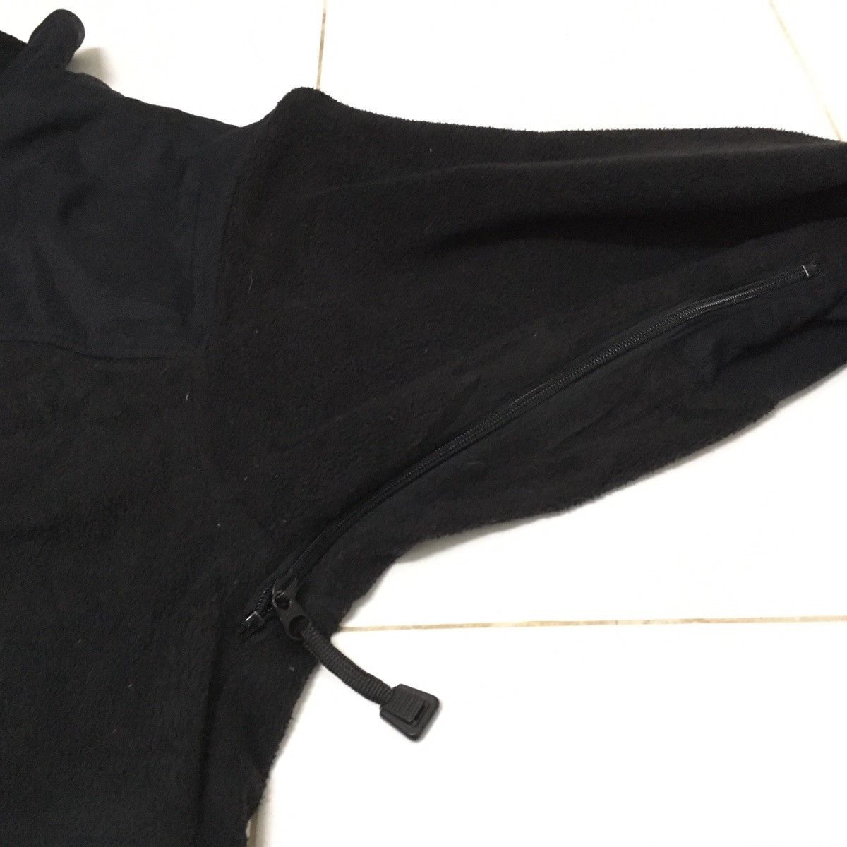 Columbia × Vintage Vintage COLUMBIA TITANIUM Outdoor Sportswear Fleece Sweater Size US S / EU 44-46 / 1 - 7 Thumbnail