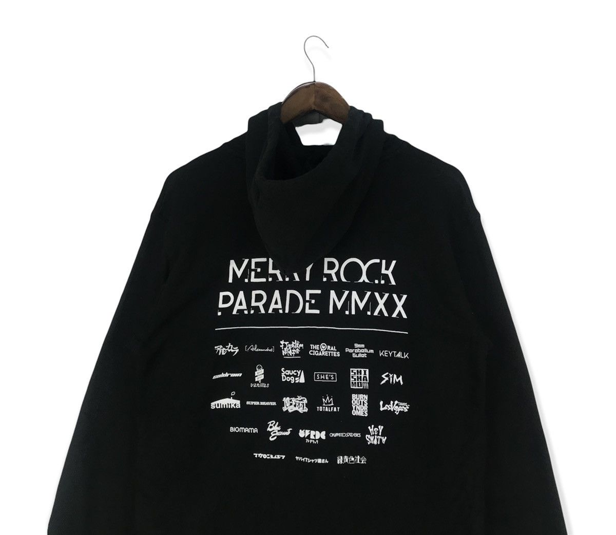 Vintage Merry Rock Parade MMXX Hoodies Size US L / EU 52-54 / 3 - 4 Thumbnail