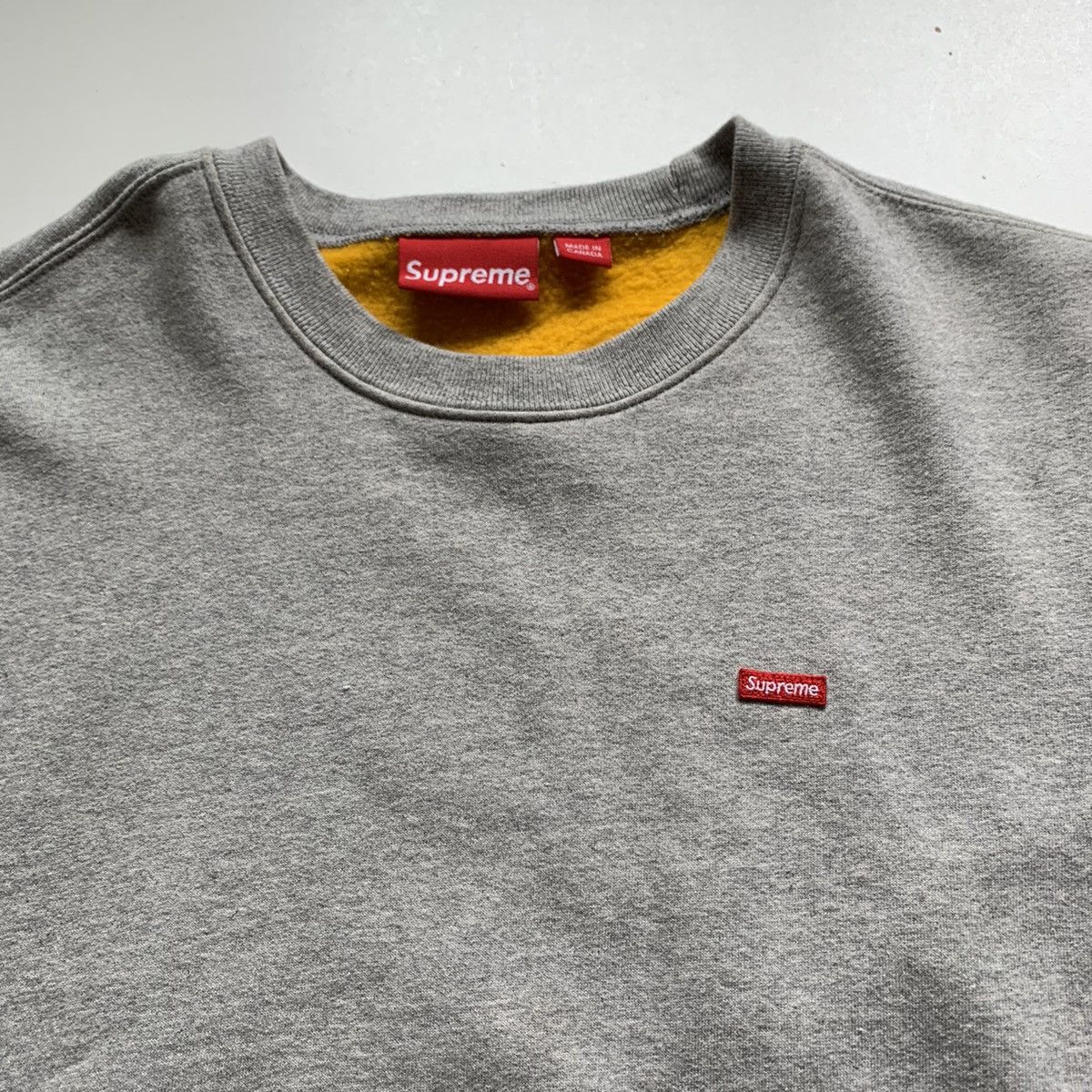 Supreme Supreme Embroidered Mini Box Logo Crewneck Medium Gray Size US M / EU 48-50 / 2 - 2 Thumbnail