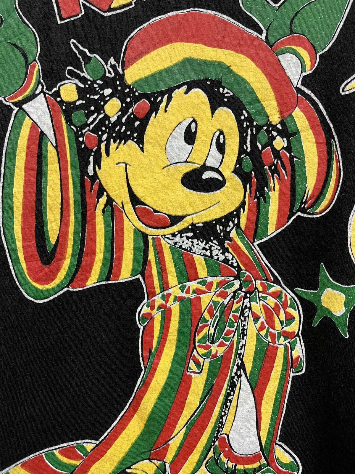 Mickey Mouse × Rap Tees × Vintage Vintage 90s Mickey Mouse Reggae Rasta Single Stitch Shirt Size US L / EU 52-54 / 3 - 4 Thumbnail