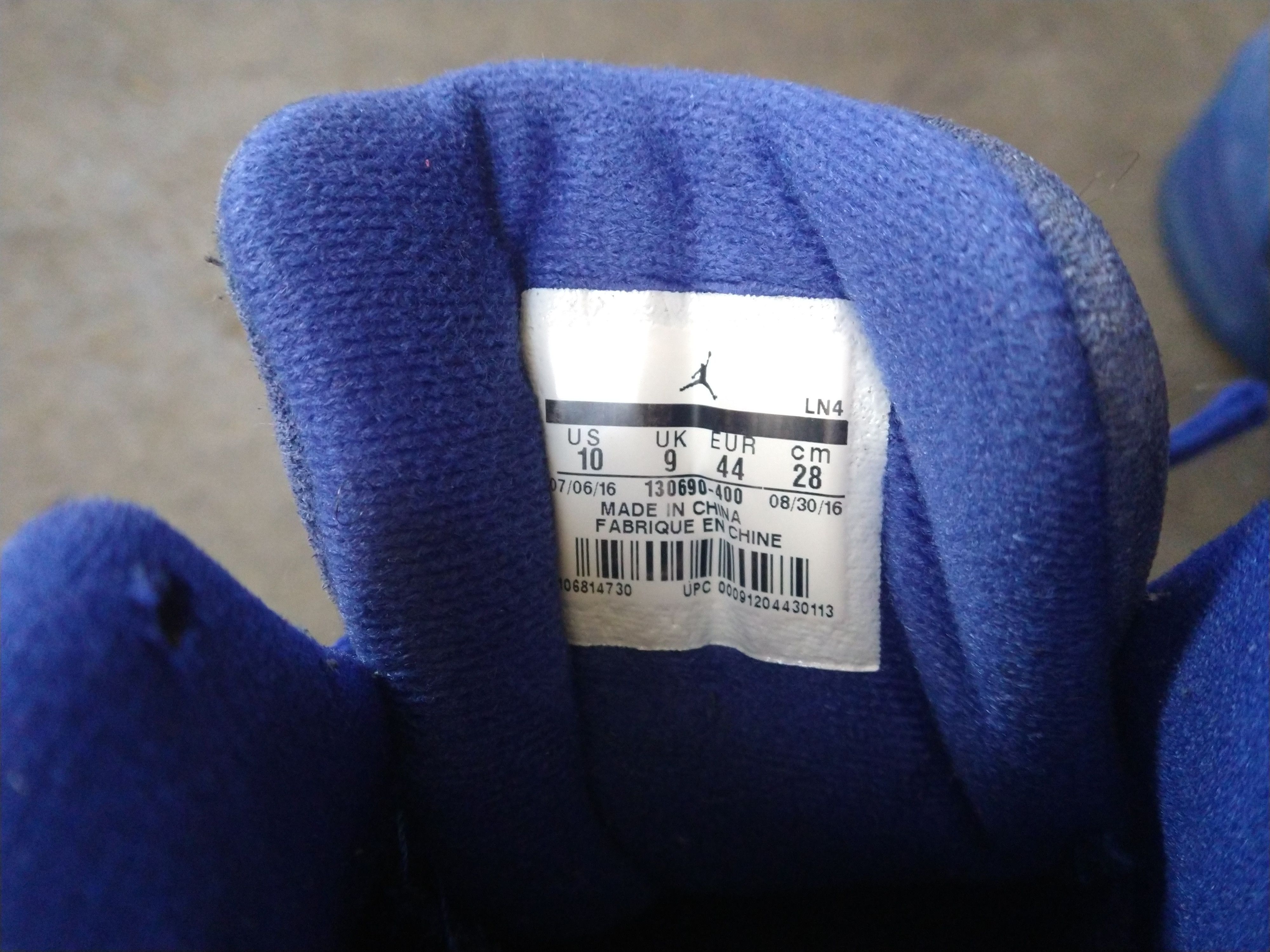 Jordan Brand Nike Air Jordan 12 Retro Deep Royal Blue 10 130690-400 Size US 10 / EU 43 - 12 Thumbnail