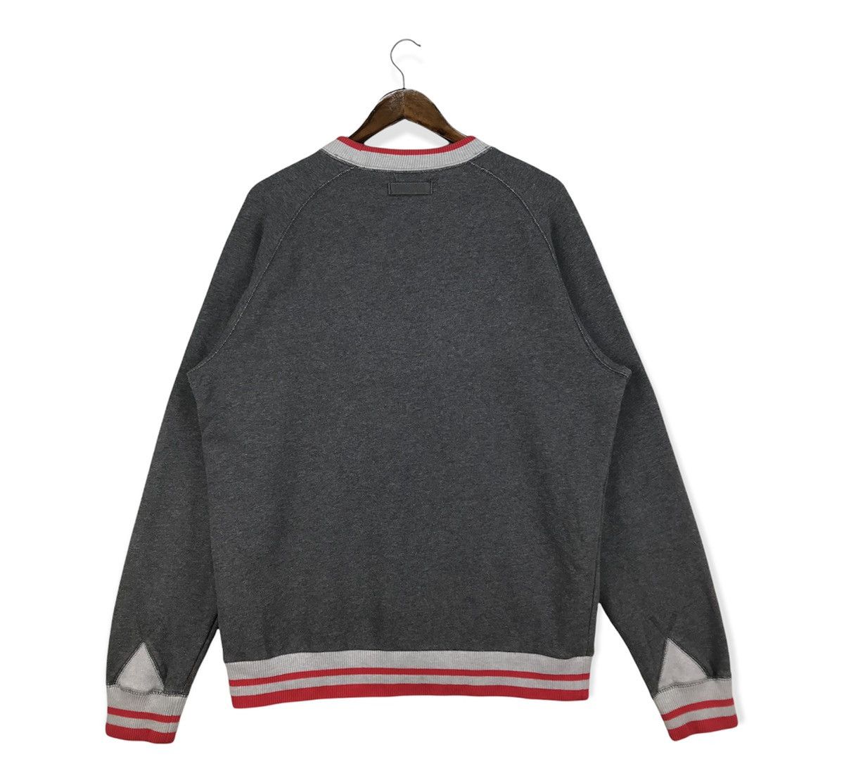 Nike Nike Small Logo Sweatshirt Size US L / EU 52-54 / 3 - 4 Thumbnail