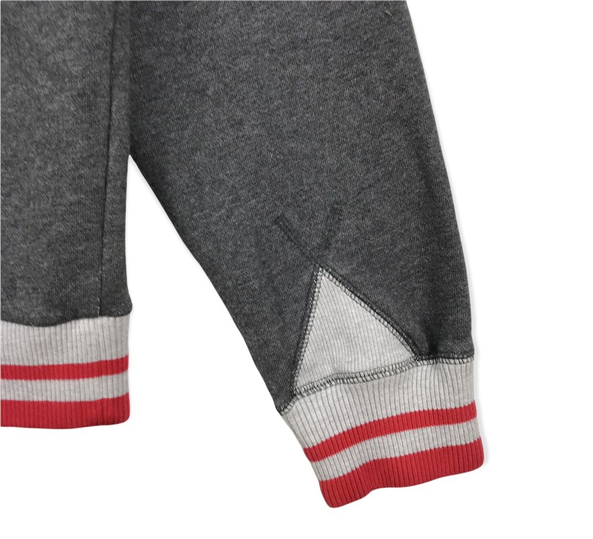 Nike Nike Small Logo Sweatshirt Size US L / EU 52-54 / 3 - 5 Thumbnail
