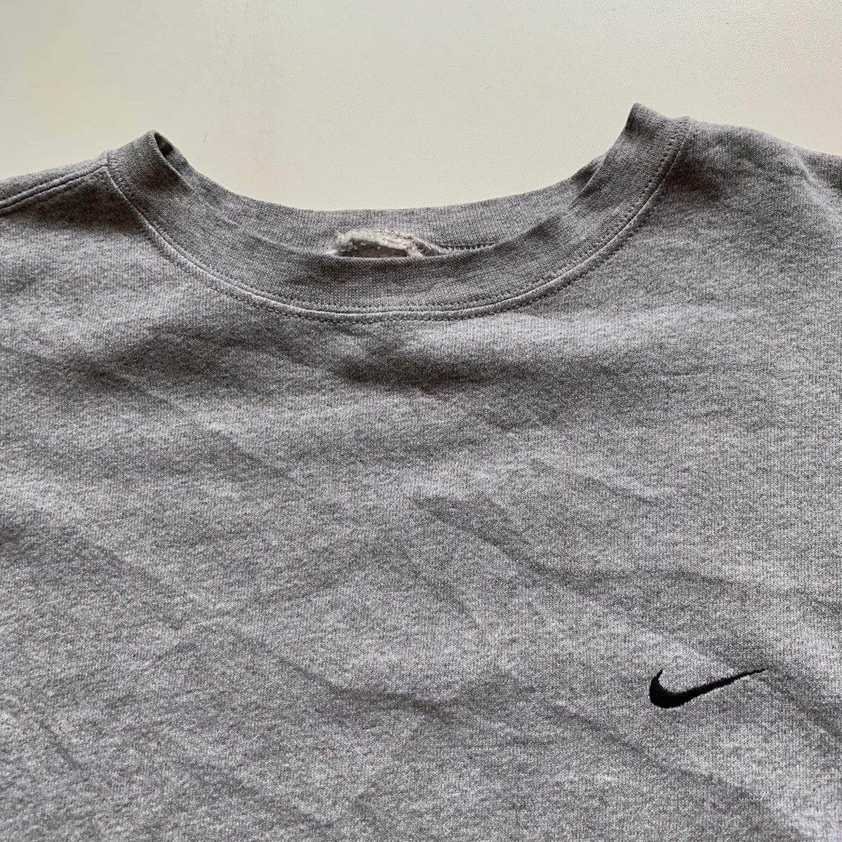 Nike × Vintage Vintage 2000s Nike Embroidered Swoosh Crewneck 2XLarge Rare Size US XXL / EU 58 / 5 - 2 Thumbnail