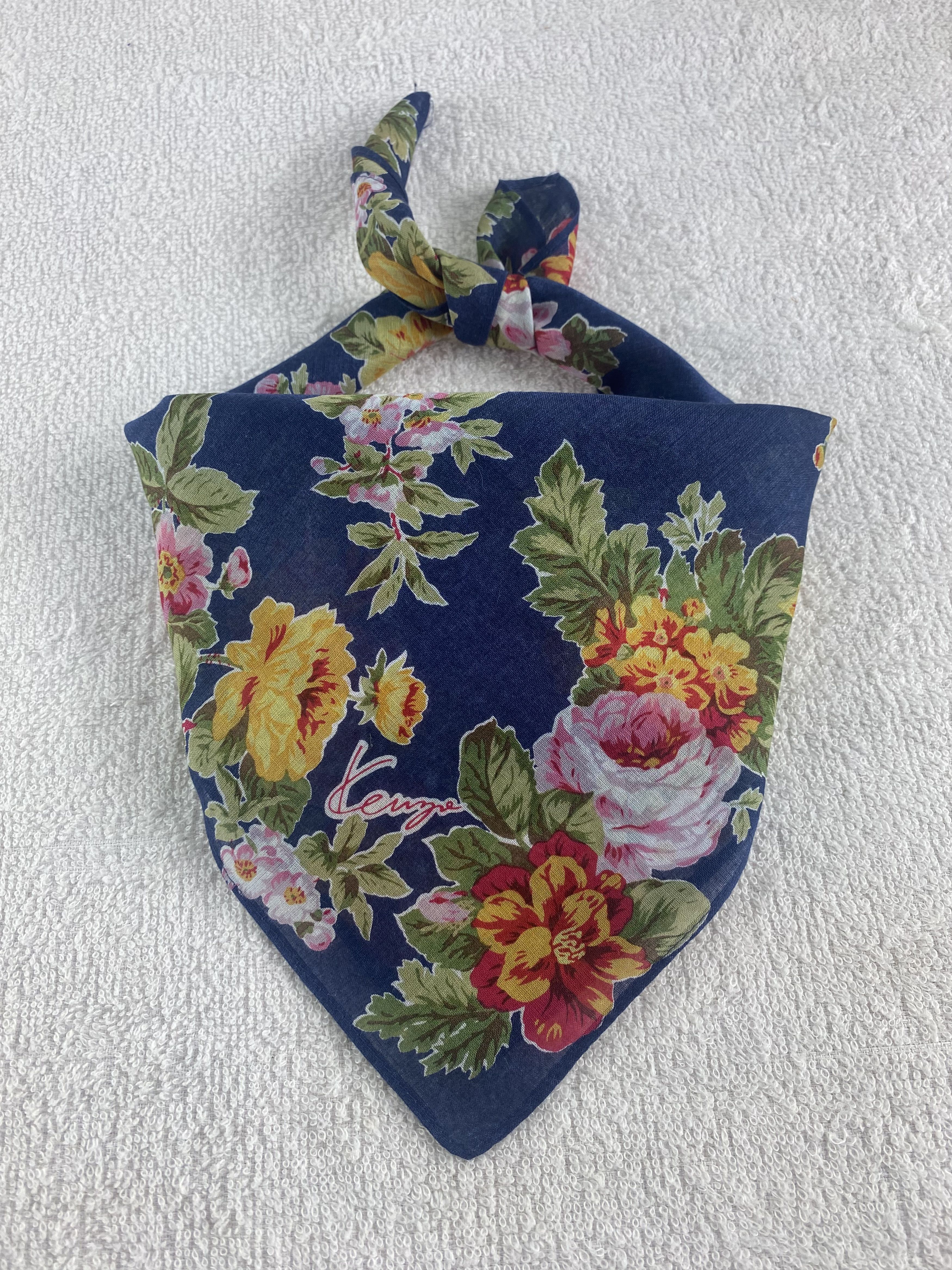 Kenzo Kenzo Floral Handkerchief / Bandana / Neckerchief C087 Size ONE SIZE - 1 Thumbnail